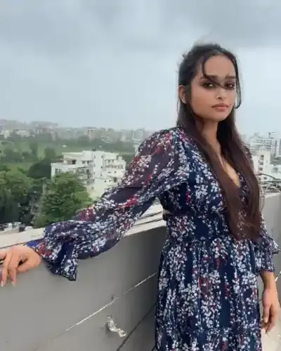 Maharajganj Escorts